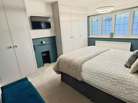 3 bedroom Detached house for sale in Eastcourt Road, Knighton, LE2