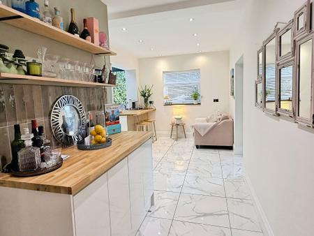 3 bedroom Detached house for sale in Eastcourt Road, Knighton, LE2