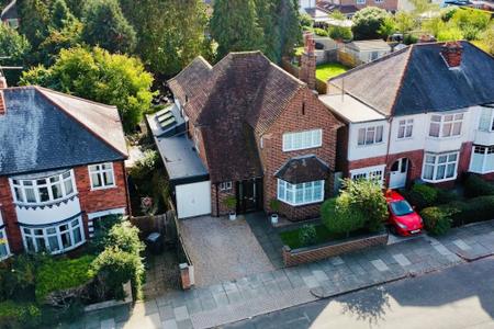 3 bedroom Detached house for sale in Eastcourt Road, Knighton, LE2