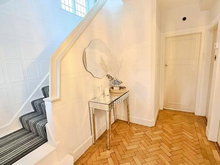 3 bedroom Detached house for sale in Eastcourt Road, Knighton, LE2