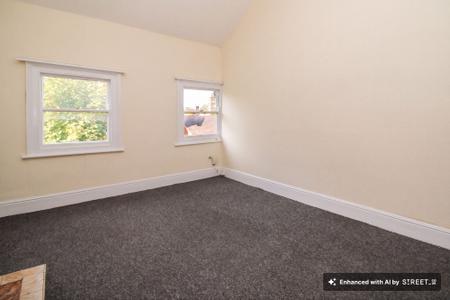 1 bedroom Flat to let in St. James Road, Leicester, LE2