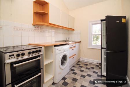 1 bedroom Flat to let in St. James Road, Leicester, LE2