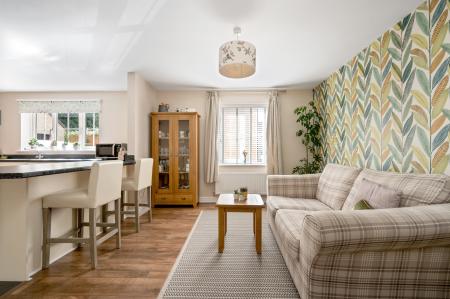 5 bedroom Detached house for sale in Blacksmiths Avenue, Barleythorpe