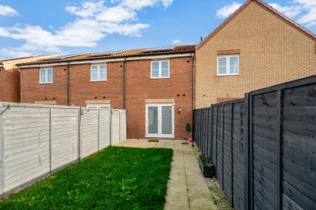 2 bedroom Terraced House for sale in Blackwater Road, Barleythorpe