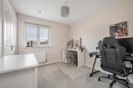 2 bedroom Terraced House for sale in Blackwater Road, Barleythorpe