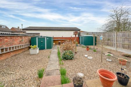 3 bedroom End of terrace house for sale in Cold Overton Road, Oakham