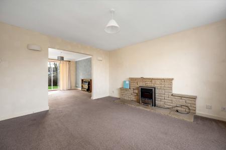 3 bedroom Detached house for sale in Fairfield Close, Langham