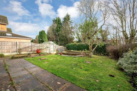 3 bedroom Detached house for sale in Fairfield Close, Langham