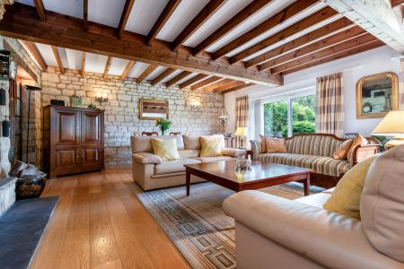 4 bedroom Detached house for sale in Kings Close, Market Overton