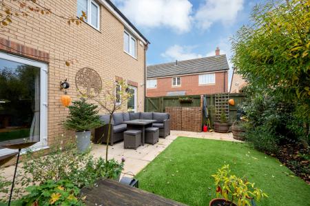 4 bedroom Detached house for sale in Racecourse Road, Barleythorpe