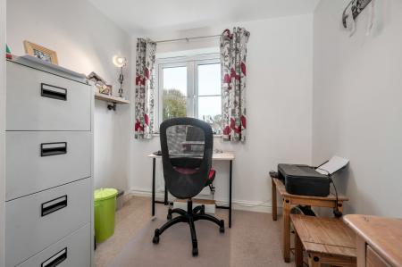 4 bedroom Detached house for sale in Racecourse Road, Barleythorpe