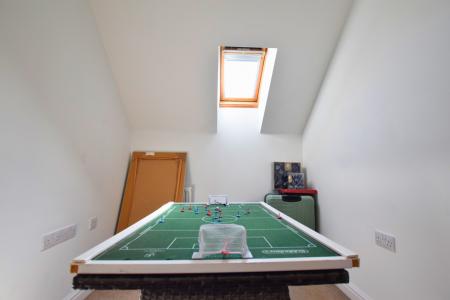 4 bedroom Town house for sale in Stud Road, Barleythorpe