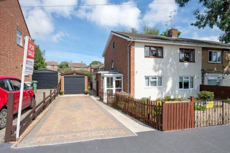 Willow Crescent, Oakham