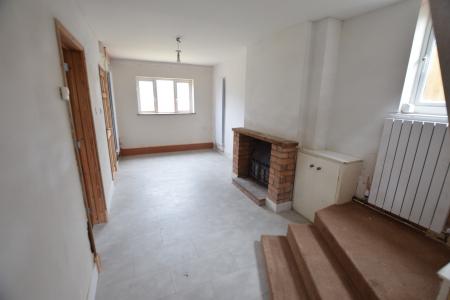 3 bedroom Semi-detached house for sale in Toll Bar, Cottesmore