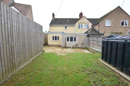 3 bedroom Semi-detached house for sale in Toll Bar, Cottesmore