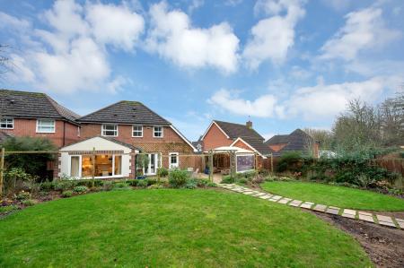 4 bedroom Detached house for sale in Livingstone Close, Oakham