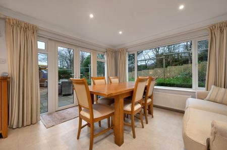 4 bedroom Detached house for sale in Livingstone Close, Oakham