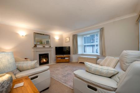 4 bedroom Detached house for sale in Livingstone Close, Oakham