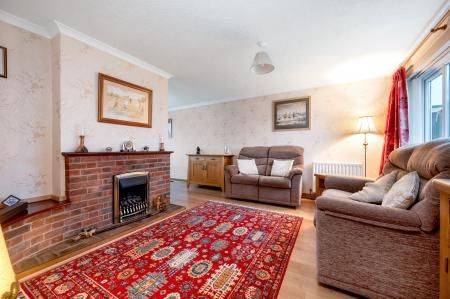 2 bedroom Semi-detached house for sale in Welland Way, Oakham