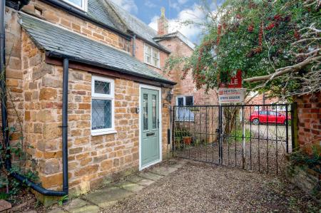 3 bedroom Character Property for sale in Mayflower Mews, Oakham