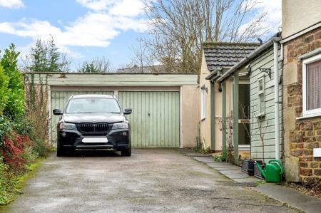 4 bedroom Character Property for sale in The Nook, Whissendine