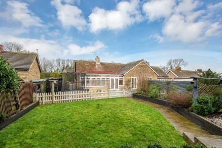 3 bedroom Bungalow for sale in Spinney Lane, Stretton