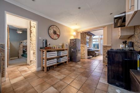 3 bedroom Bungalow for sale in Spinney Lane, Stretton