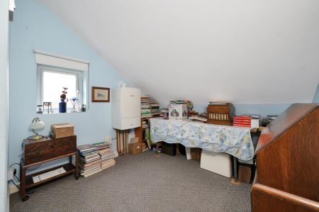 4 bedroom Detached house for sale in Burley Road, Oakham