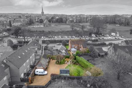 4 bedroom Detached house for sale in Burley Road, Oakham