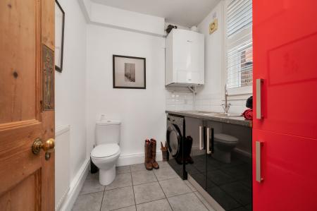 3 bedroom Character Property for sale in Wood Lane, Braunston