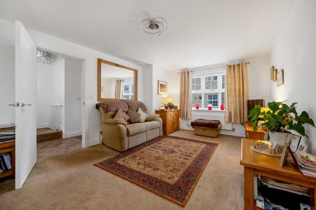 4 bedroom Detached house for sale in Begy Gardens, Greetham