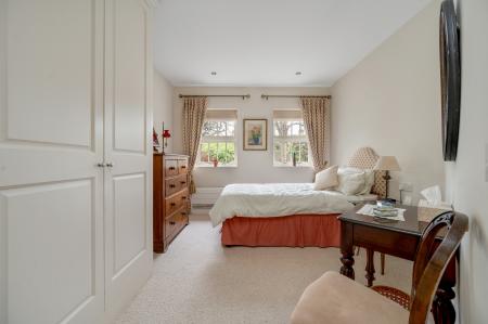 1 bedroom Retirement property for sale in Huntsmans Drive, Oakham
