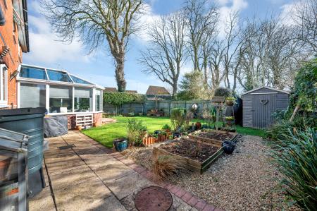 4 bedroom Detached house for sale in Schofield Road, Oakham