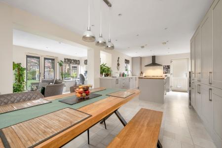 4 bedroom Detached house for sale in Blacksmiths Avenue, Barleythorpe