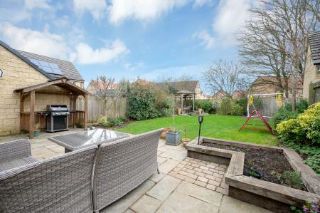 4 bedroom Detached house for sale in Blacksmiths Avenue, Barleythorpe