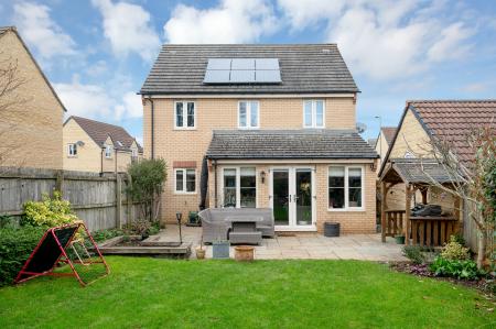4 bedroom Detached house for sale in Blacksmiths Avenue, Barleythorpe