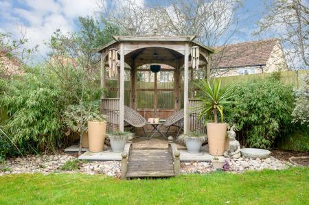 4 bedroom Detached house for sale in Blacksmiths Avenue, Barleythorpe