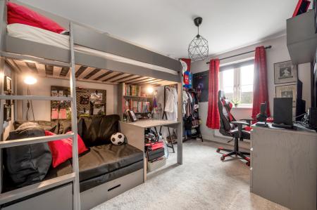 4 bedroom Detached house for sale in Blacksmiths Avenue, Barleythorpe