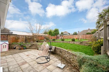 3 bedroom Detached house for sale in Braunston Road, Oakham