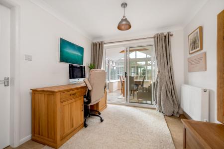 3 bedroom Detached house for sale in Normanton Drive, Oakham