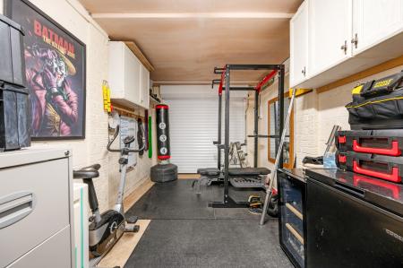 3 bedroom Detached house for sale in Normanton Drive, Oakham