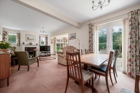 4 bedroom Detached house for sale in Burley Road, Oakham