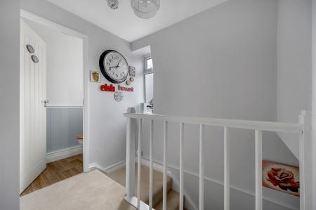 2 bedroom Semi-detached house for sale in Burley Crescent, Oakham