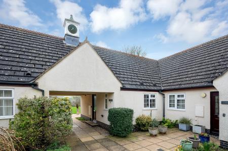 2 bedroom Retirement property for sale in Littleworth Lane, Belton-in-Rutland