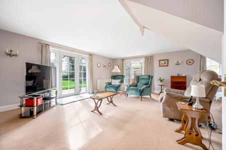 2 bedroom Retirement property for sale in Littleworth Lane, Belton-in-Rutland