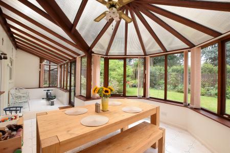 3 bedroom Detached house for sale in The Pastures, Cottesmore