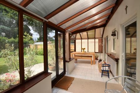 3 bedroom Detached house for sale in The Pastures, Cottesmore