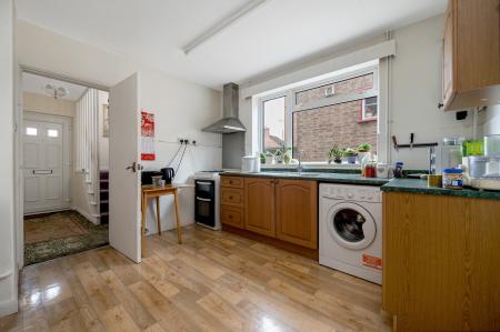 2 bedroom Detached house for sale in Cold Overton Road, Oakham