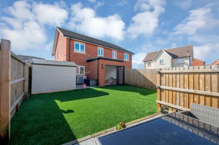 3 bedroom Semi-detached house for sale in Spinney Hill, Oakham