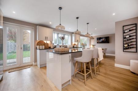 4 bedroom Detached house for sale in Robin Close, Oakham